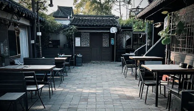 高端网站定制公司：如何通过沟通机制提升项目管理服务